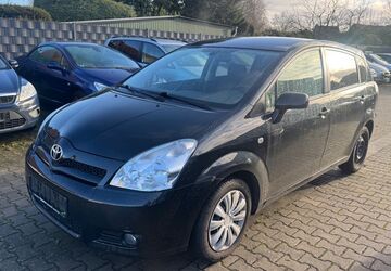 Toyota Corolla Verso 209.000 km 2.950 &euro; Nordhorn 48529