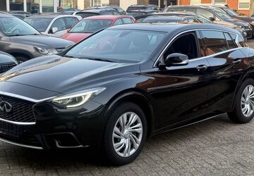 INFINITI Q30 60.000 km 11.999 &euro; Nordhorn 48529
