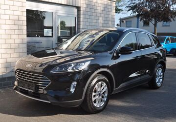 Ford Kuga 61.500 km 16.980 &euro; Schüttorf 48465