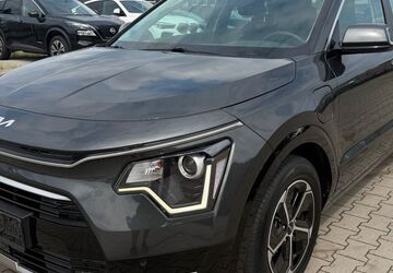 Kia Niro 119.097 km 20.468 &euro; Gronau 48599